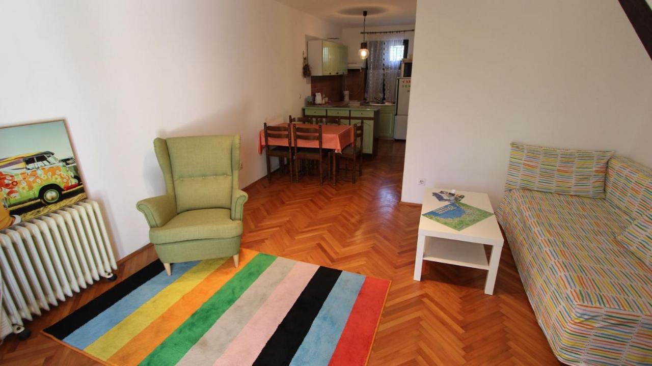 Apartment Gita Malinska Eksteriør bilde